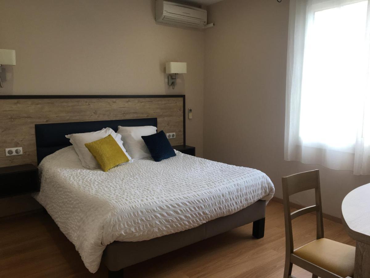 Logis Hotel Restaurant Spa Les Balcons De L'Esperance 利梅伊 外观 照片